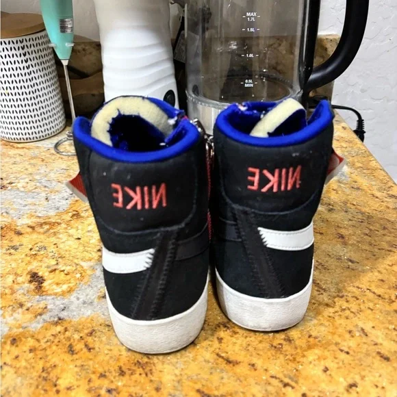 Nike Blazer Mid 77 size 8 - Picture 4 of 9